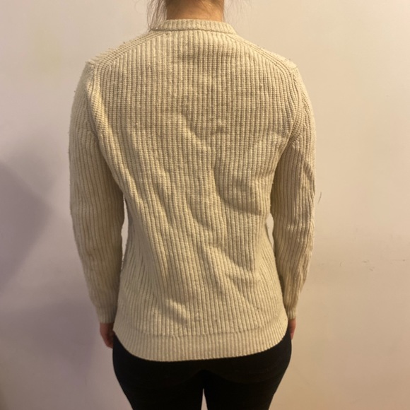 Gap Lamb Wool Sweater - Picture 3 of 4